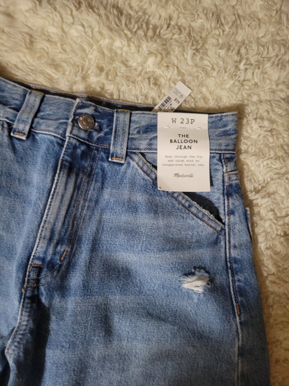 Madewell Petite Balloon Jeans in Dobbins Wash | Med Blue | 26" Inseam | 23P NWT - Picture 6 of 15